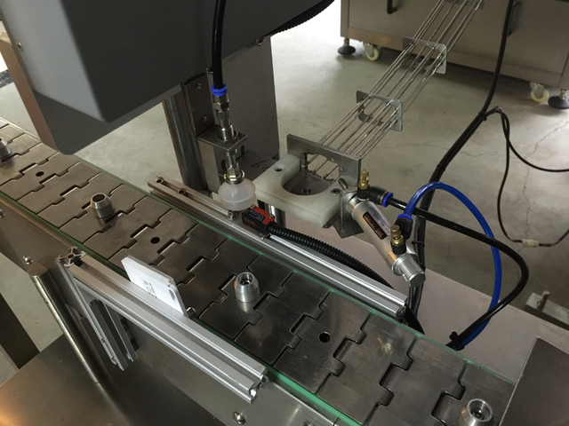 테이프 수축 포장.jpg