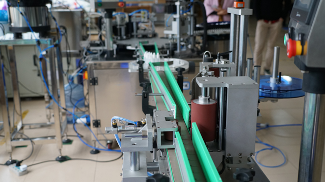 충전 캡핑 라벨링.jpg