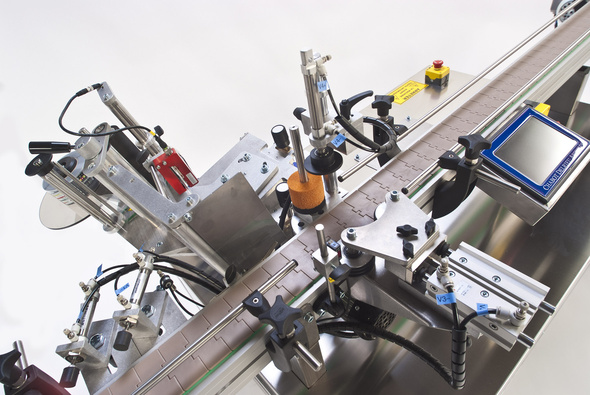 round bottle labeler equipment 원형 병 라벨링 장비.jpg