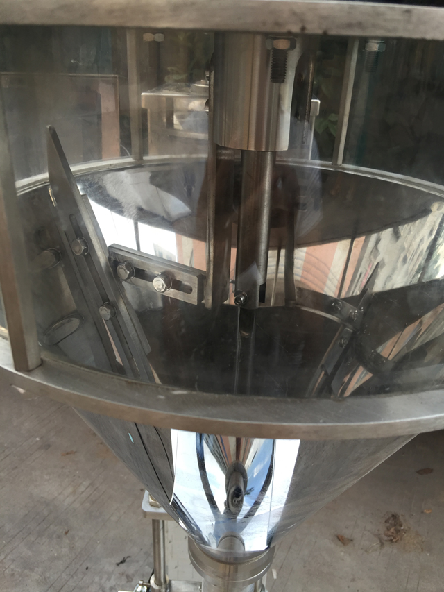 분말 충진용 신규 기계 (1).jpg