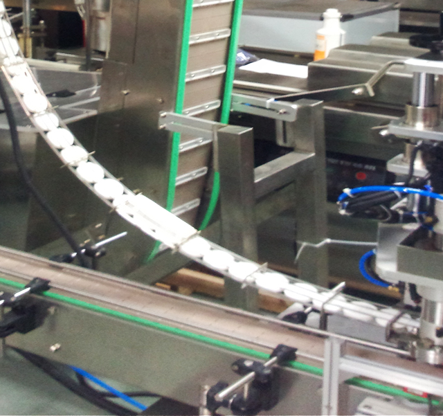 항아리 들어올리기 먹이기.jpg