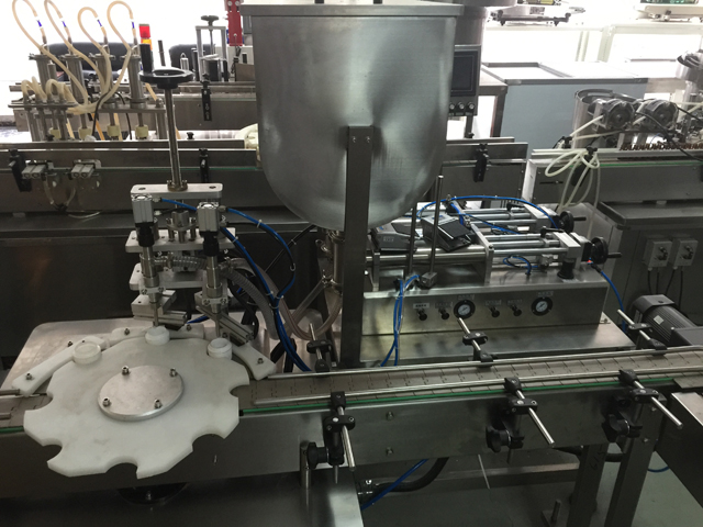 두 병 충전 기계.jpg