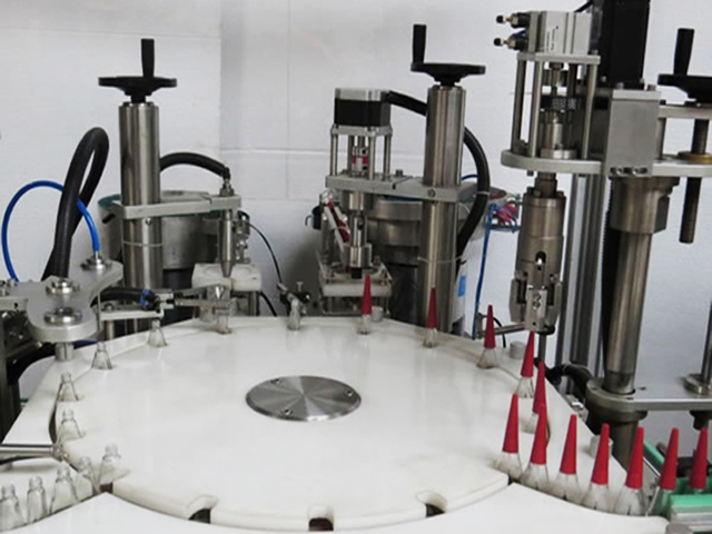 네일 폴리쉬 필링 로터리 캡핑.jpg