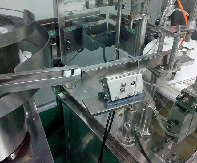 캡핑 채우기용 클로즈업 사진.jpg