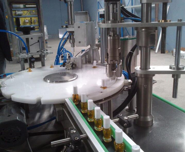 회전 필러 장비.jpg