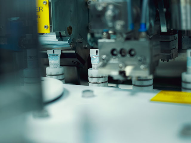 알루미늄 튜브 포장.jpg