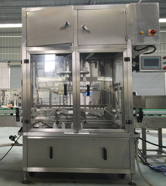 Linear filling machine with 4 filling heads 선형 충진기.jpg