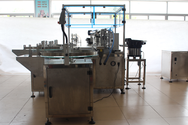 필링 캡핑 에센셜 오일 머신.jpg