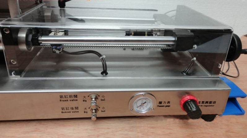 pneumatic part from cream filling machine 더블 사이드 호퍼 머신 잼에 대한 클로즈업 샷.jpg