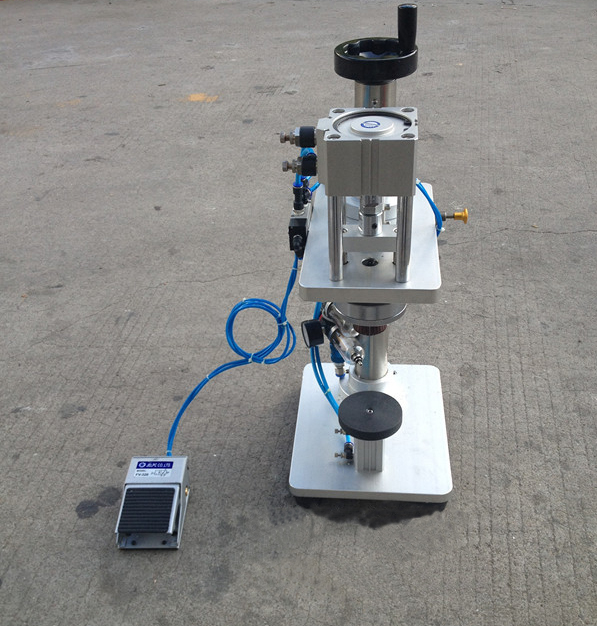 perfume pneumatic crimper equipments 향수 공압 크림퍼.jpg