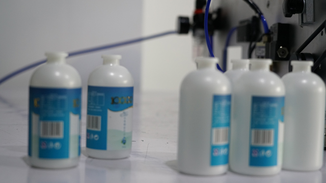 라벨링 장비.jpg