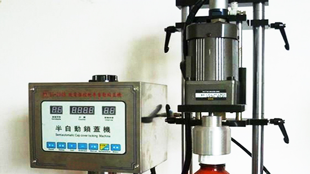 press capping equipments semi automatic 프레스 캐퍼 장비.jpg